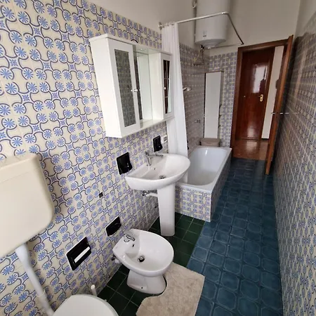 Casa Di Andreea E Bogdan Apartment Albenga